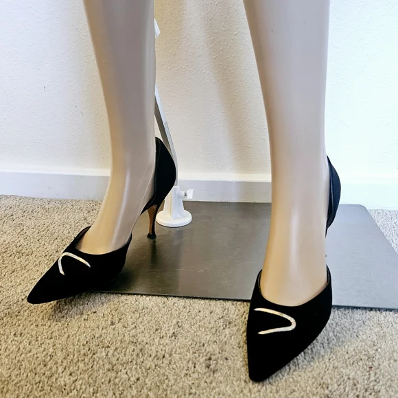1960s Vintage DeSalle Originals Styled by 57th Chicago Black Suede Heels D'Orsay - Picture 2 of 7